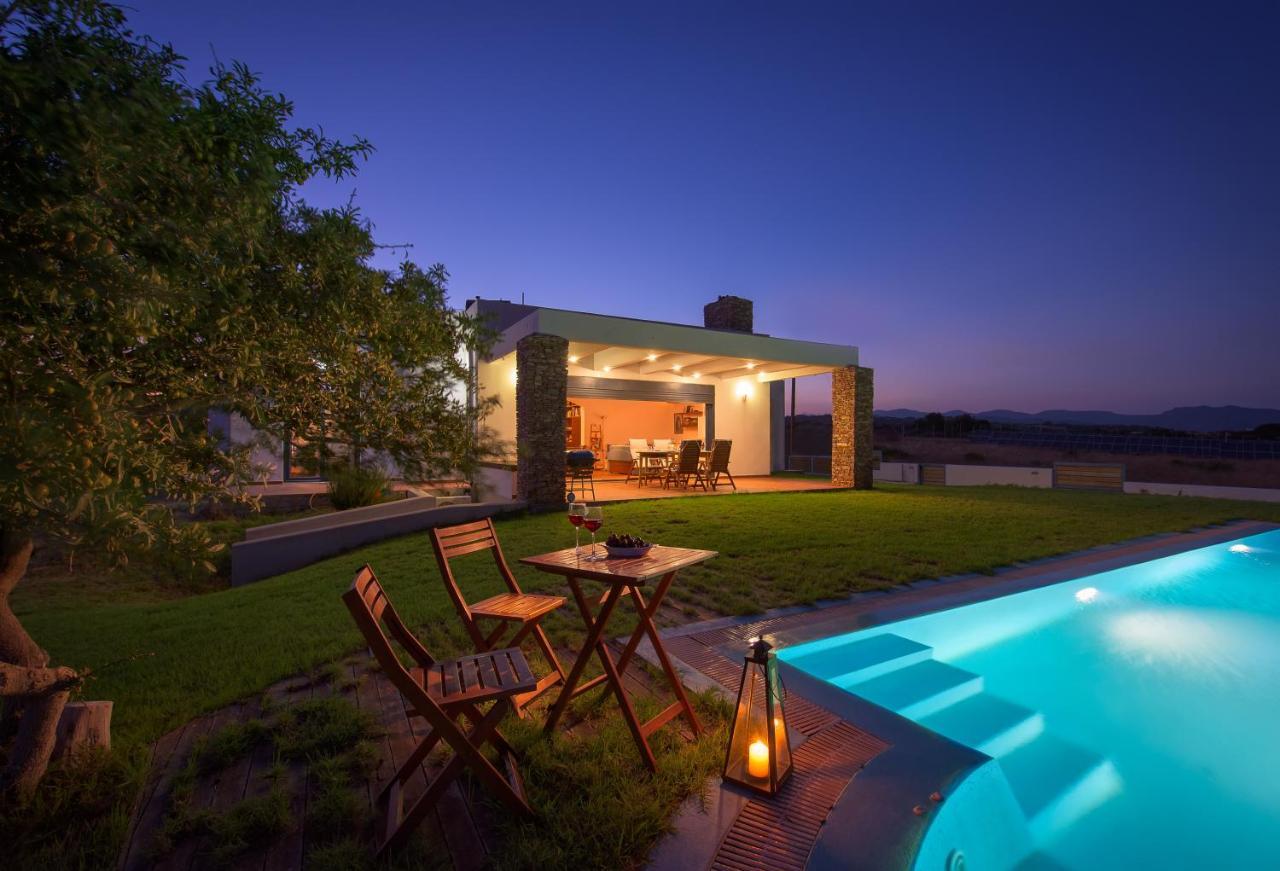 Cristelia Seafront & Pool Villa Lachania  Exterior photo